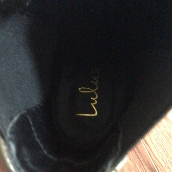 Lulu's Olive Croc-Embossed Ankle Boots - Picture 8 of 10